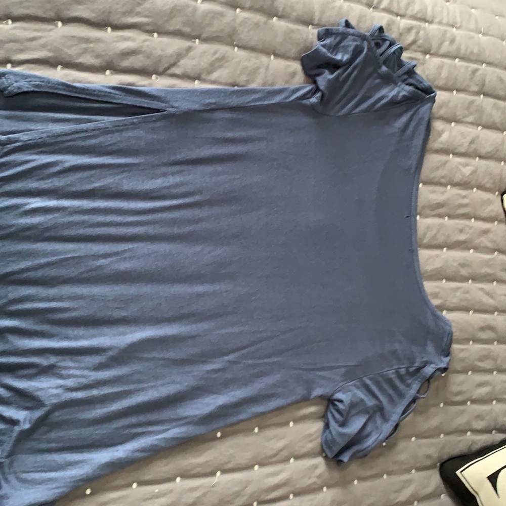 Shirt - Picture 2 of 2